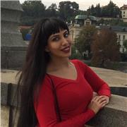 Obtuve mi carrera de literatura Francesa y Traducción, con inglés como segunda lengua, en la facultad superior de idiomas del Cairo, en el año 2009. Además domino el árabe a nivel nativo. He ejercido como profesora de francés e inglés en diferentes univer